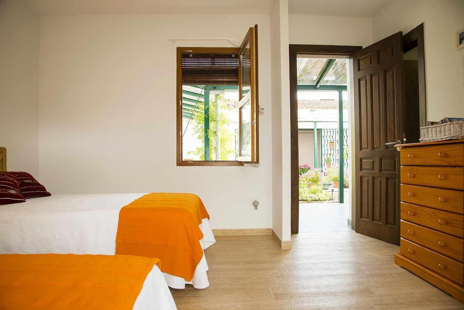 B&B Masia Aitona Vall d'Alba Room photo