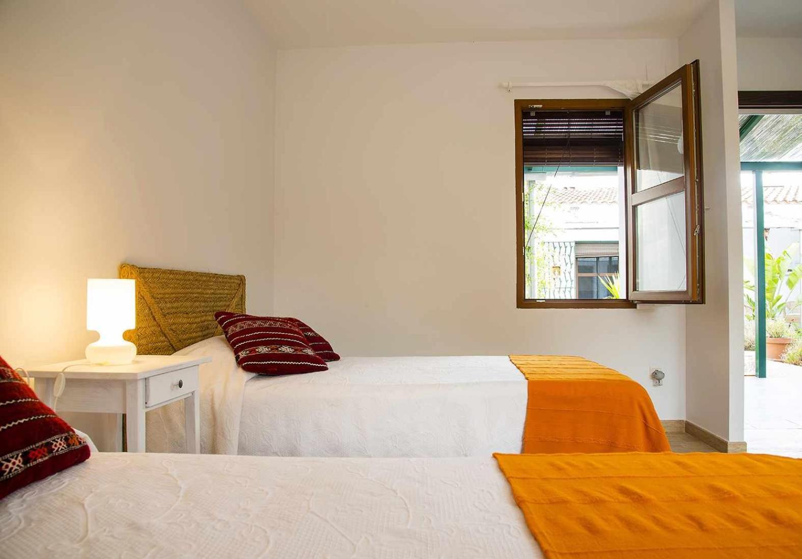 B&B Masia Aitona Vall d'Alba Room photo
